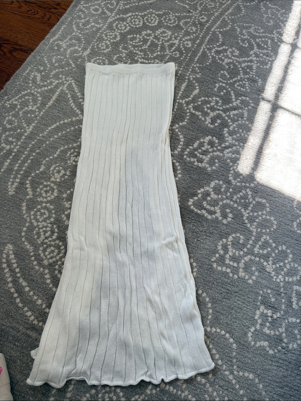Edikted White Ribbed Knit Maxi Skirt